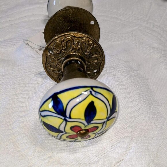 Vintage Ceramic Polished Hand Painted Floral Brass Doorknobs - Picture 4 of 5